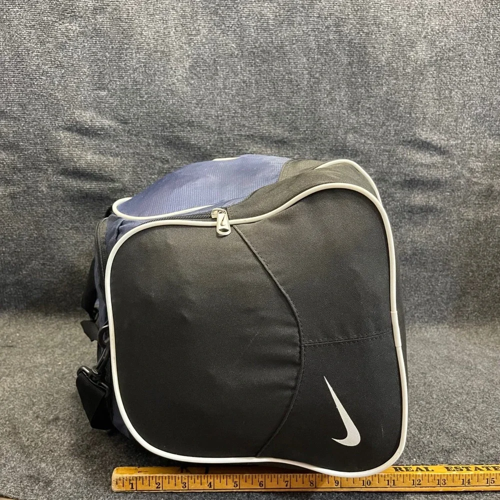 Nike BA2484-492 Navy/Black Brasilia 4 Medium‎ Duffel Workout Travel Gym Bag